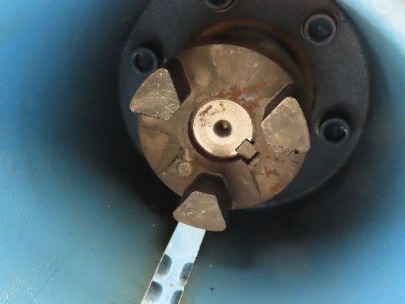 Cone Drive MH030-2 Worm Gearbox 5:1 Reducer 350 RPM 5Hp 182/184TC RH Output