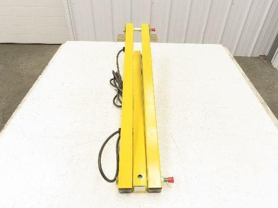 Mars DL-60 Tri-Lite Dock Loading Light Arm 60" Reach Heavy duty 24lbs Max