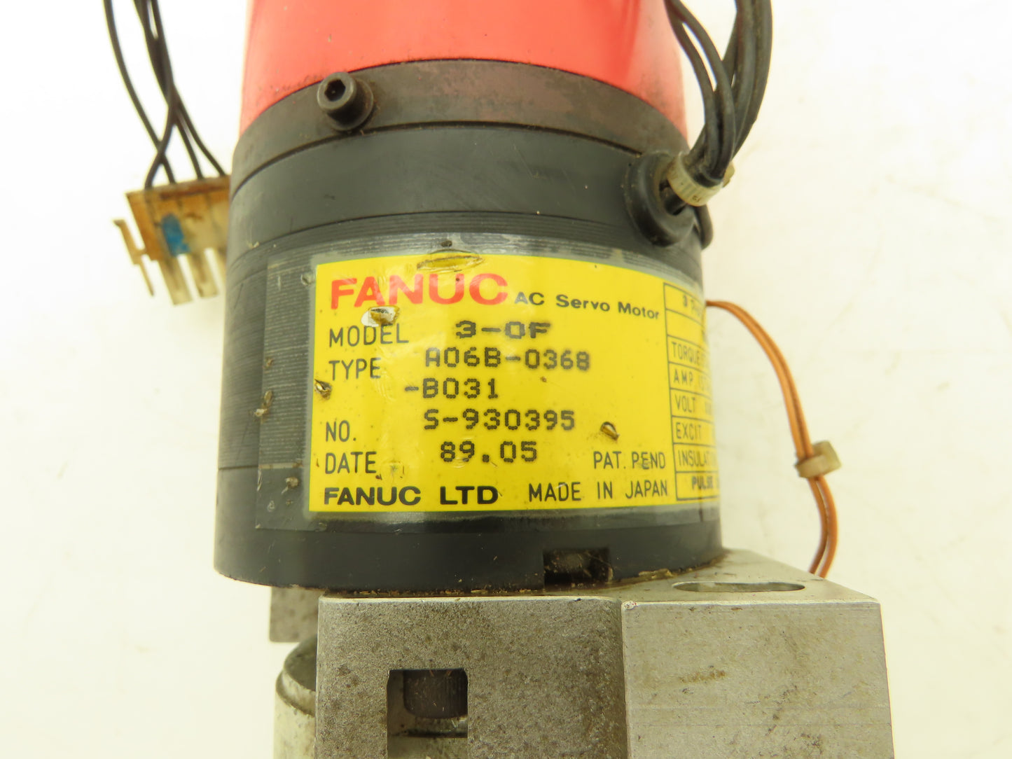 Fanuc A06B-0368-B031 | 3-0F | 3-OF AC Servo Motor 3Ph/6-Pole 5000 0.6Nm 2A 110v