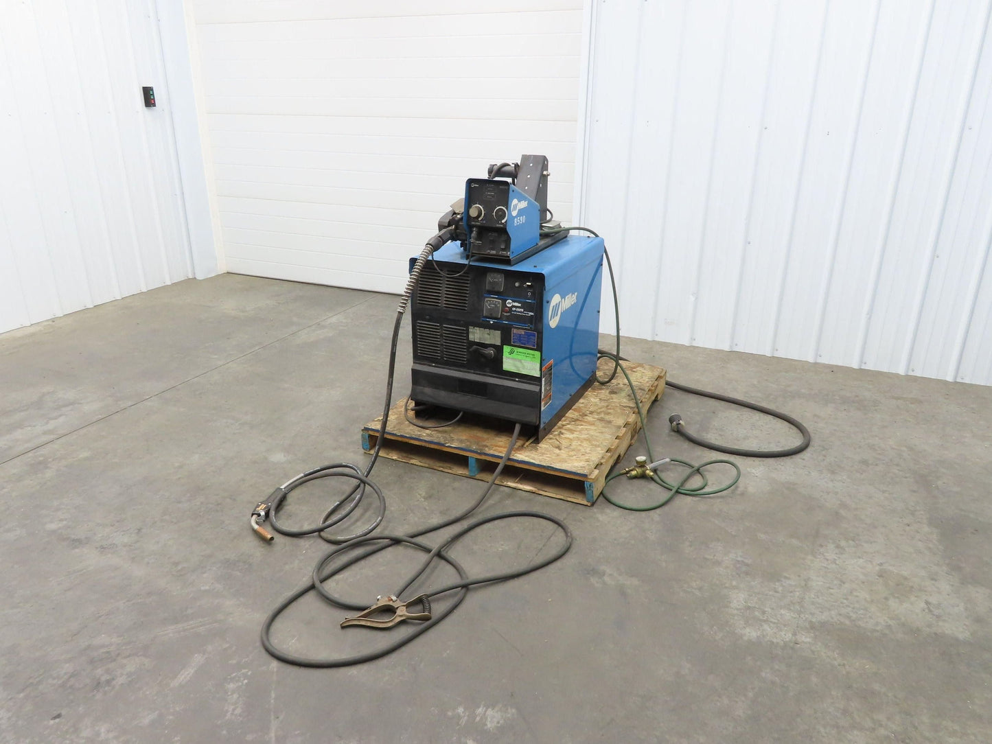 Miller CP-252TS Mig Welder 250 amp 100% Duty CV-DC 70 Wire Feeder 3PH