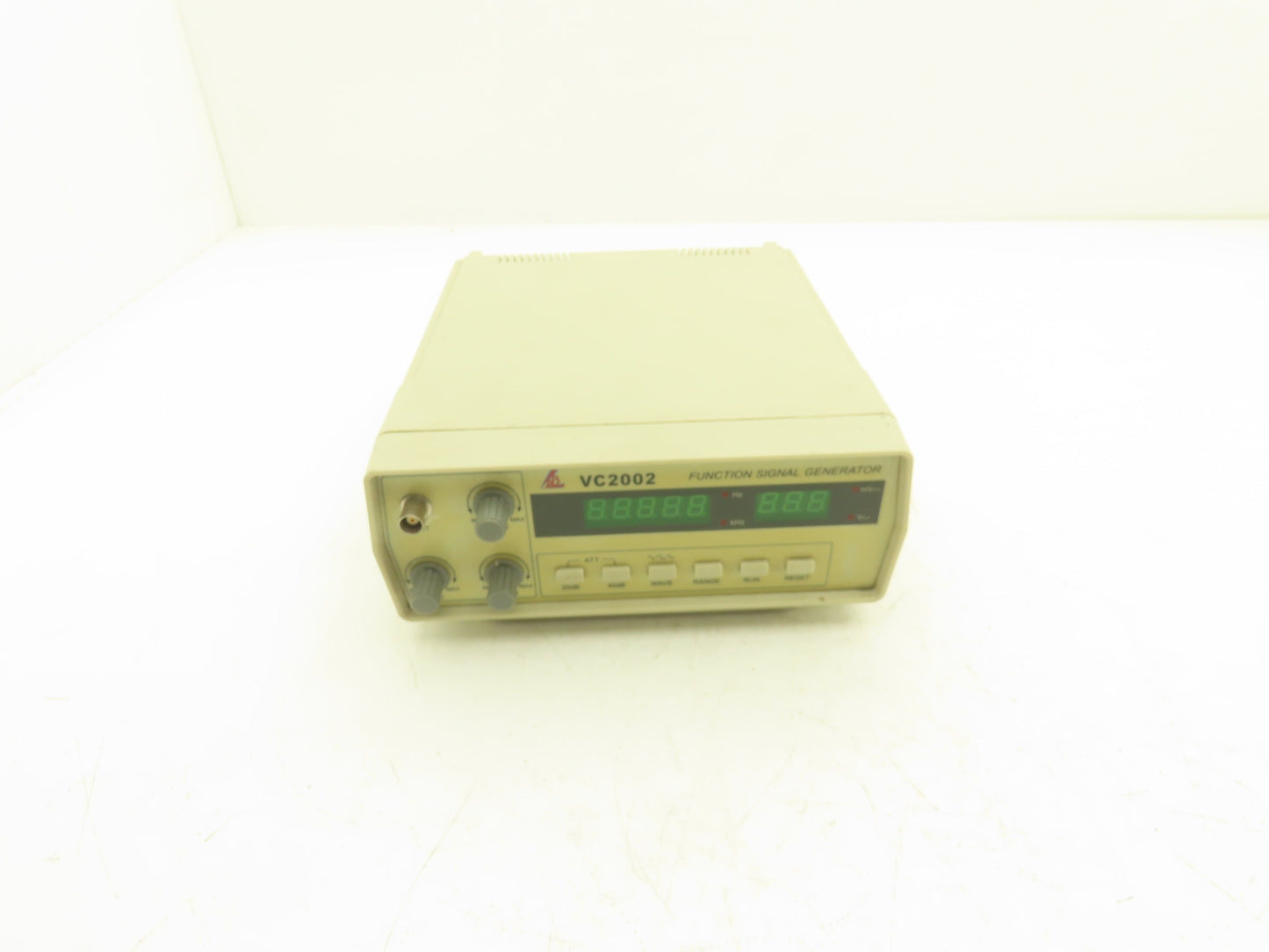 DB VC2002 Function Signal Generator 110v In