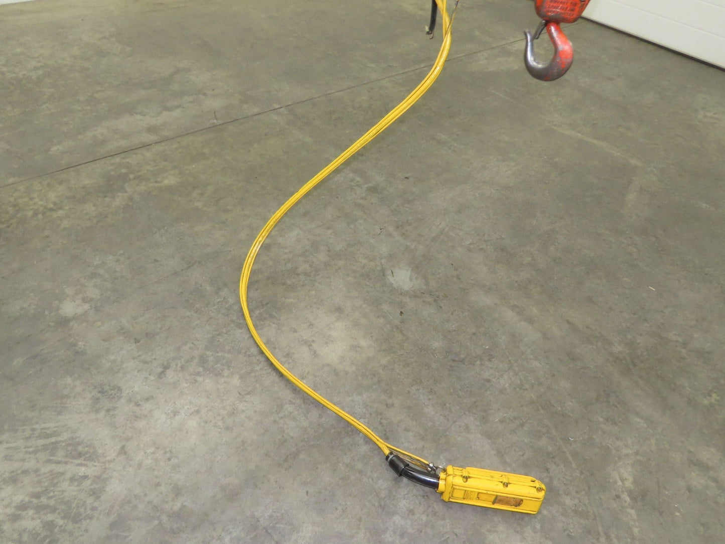 CM Lodestar RRT2 3 Ton Electric Chain Hoist 2 Speed 14' Lift Power Trolley 460V