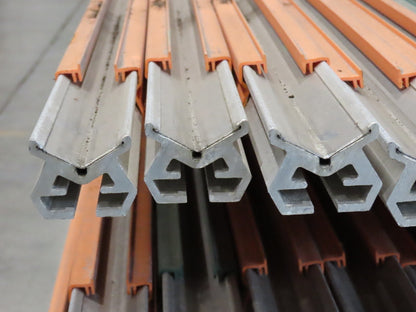Duct-o-wire HD-1000 Overhead Crane Power Rail System 1000A 575V Inverted V 359'