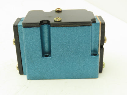 Mac 6222C-000-RA Pneumatic 4-Way Air Valve