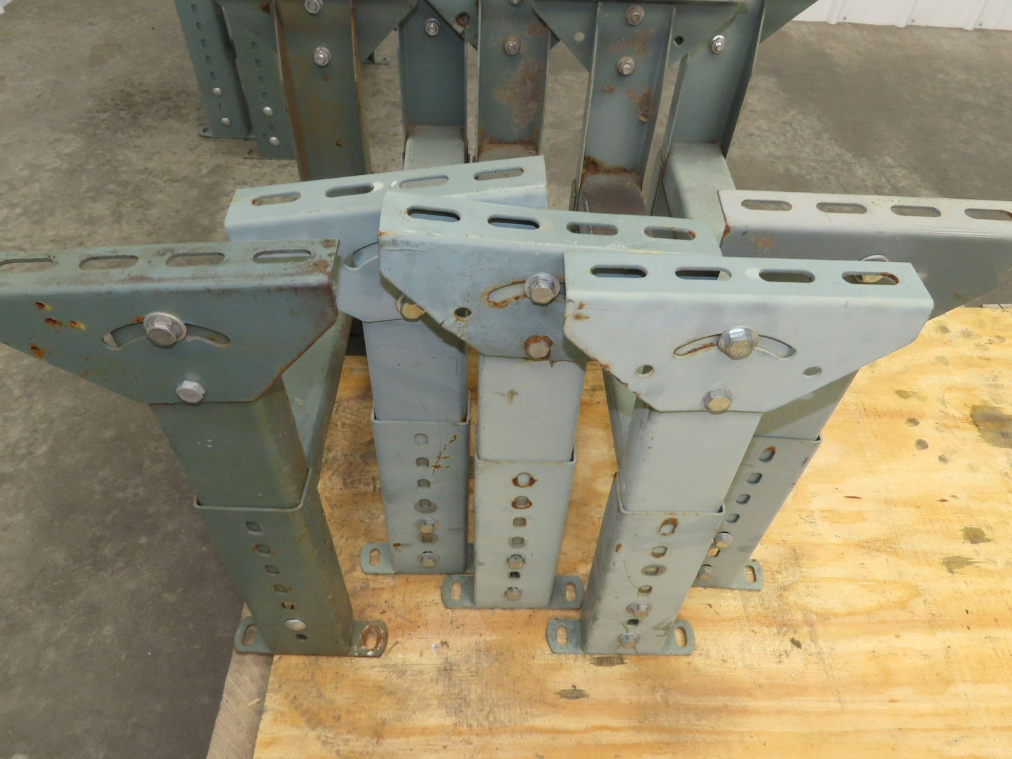 Hytrol MS-5 18"W Conveyor Leg Stationary Floor Support 19-5/8" to 25-5/8"H