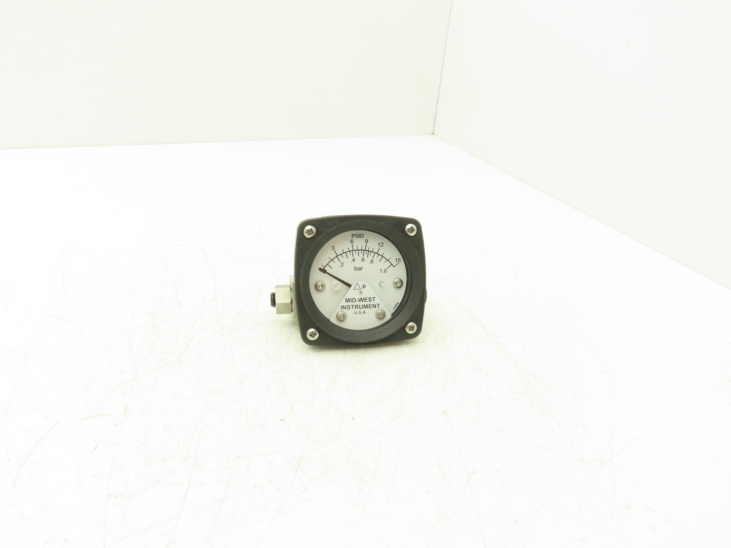Mid-West Instrument 120AA-00-OO Differential Pressure Gauge 0-15psid