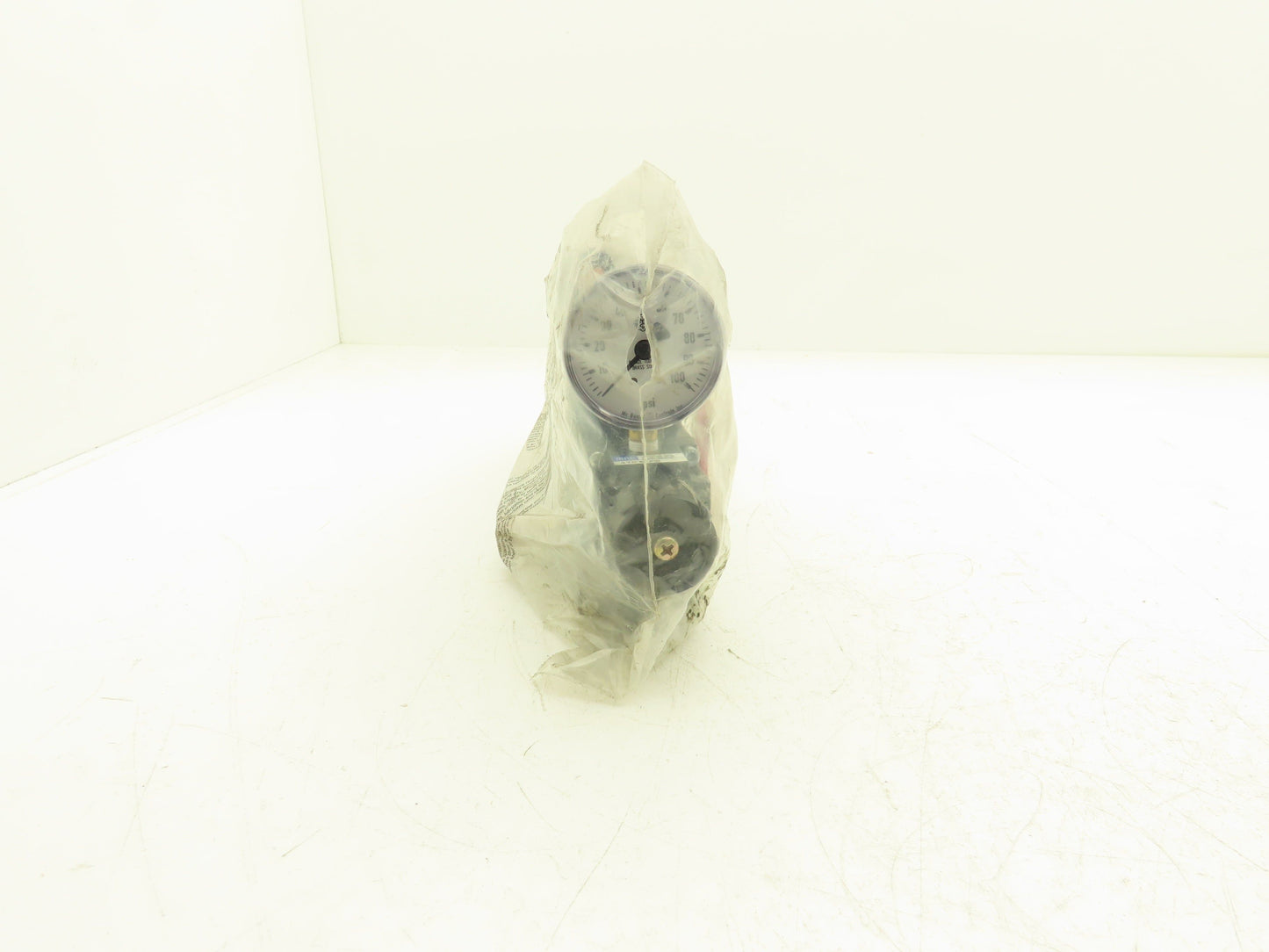 Mac 09-56-002-06 Pneumatic Air Valve /0-80psi Dual Regulator Assembly /Sub-Base