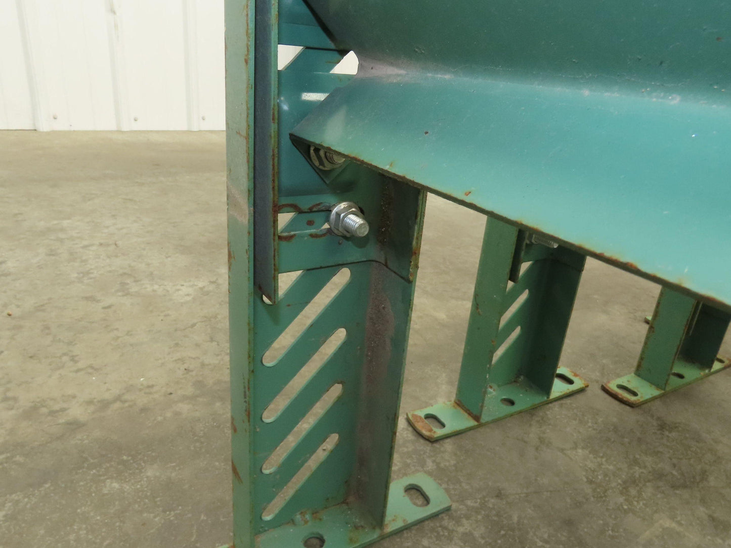 18"W Conveyor Leg Stationary Floor Support GREEN 24-1/4" to 38-1/2"H