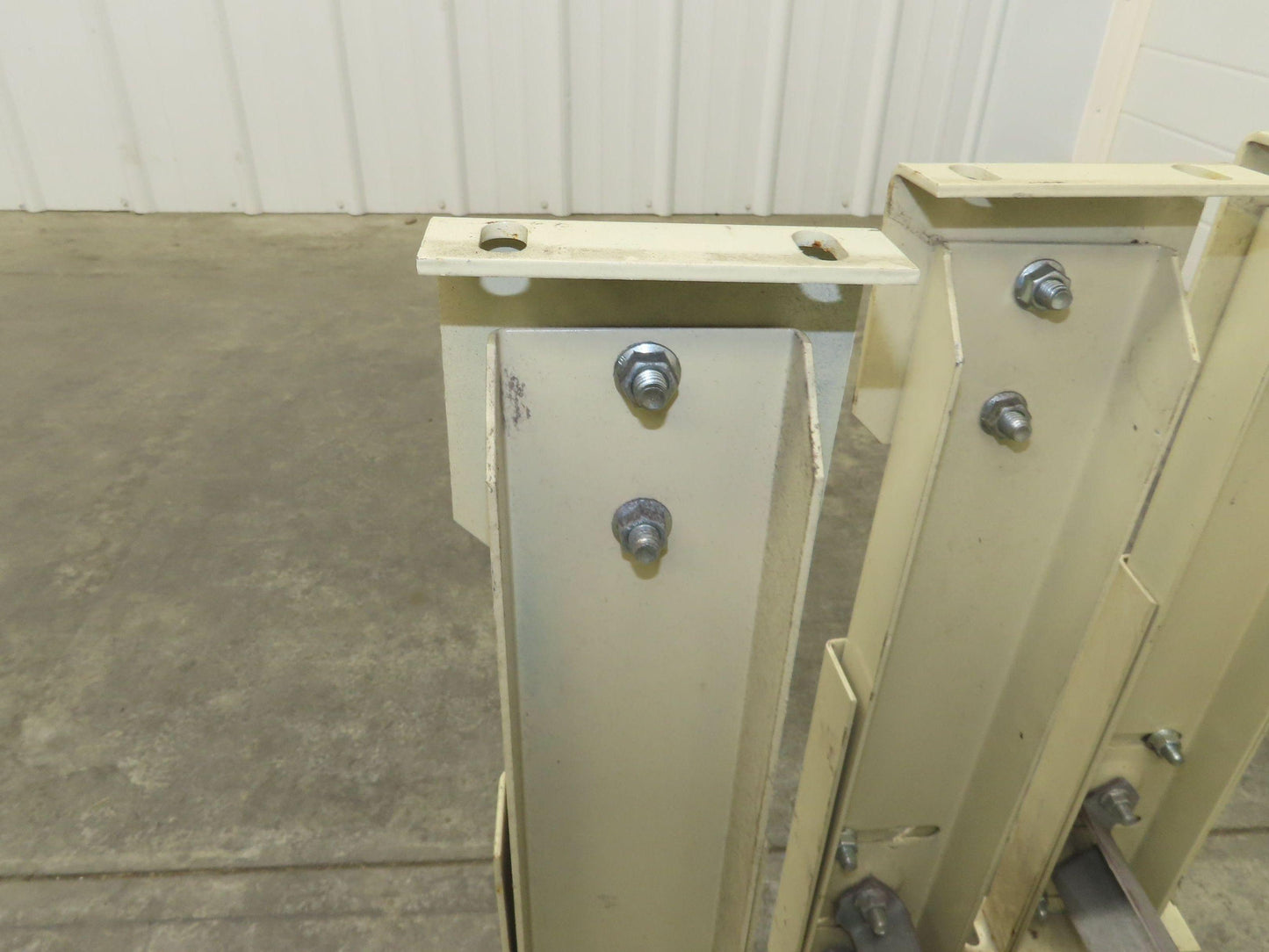 18-1/2"W Conveyor Leg Stationary Floor Support TAN 20-1/2" to 28"H