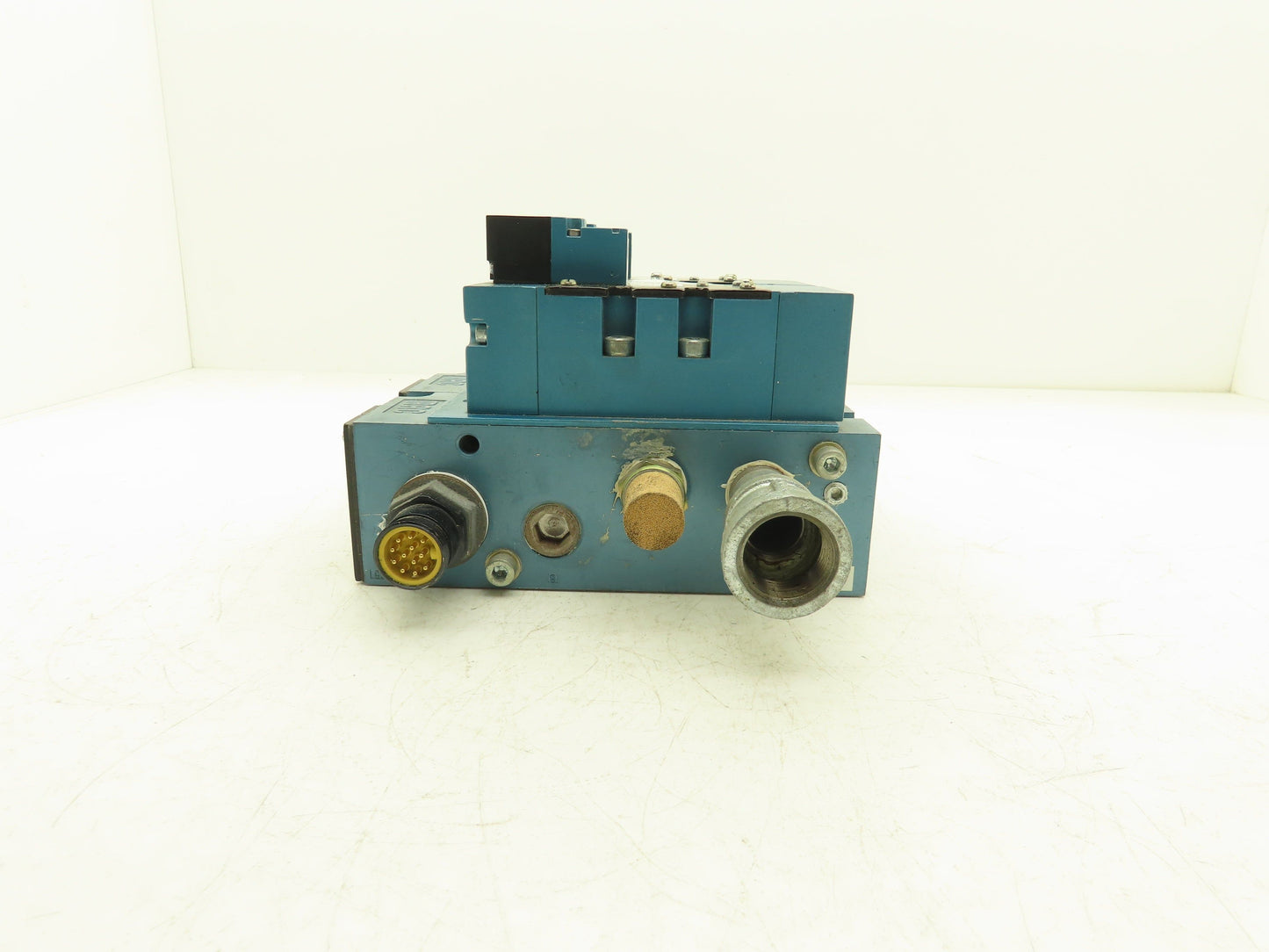 Mac MV-P3a-AADB-DM-DDAP-1DN Pneumatic Air 2 Valve/Manifold Assembly 24v 120psi