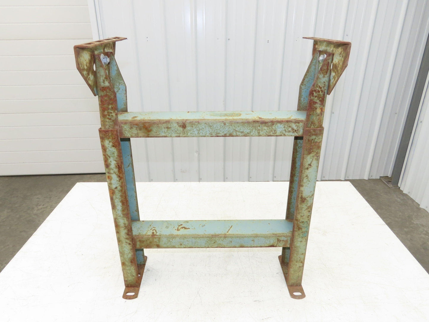 Hytrol LS-6 18"W Conveyor Leg Stationary Floor Support 24" to 36"H