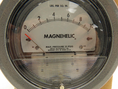 Dwyer 2210 Differential Pressure Gauge Magnehelic 0-10psi