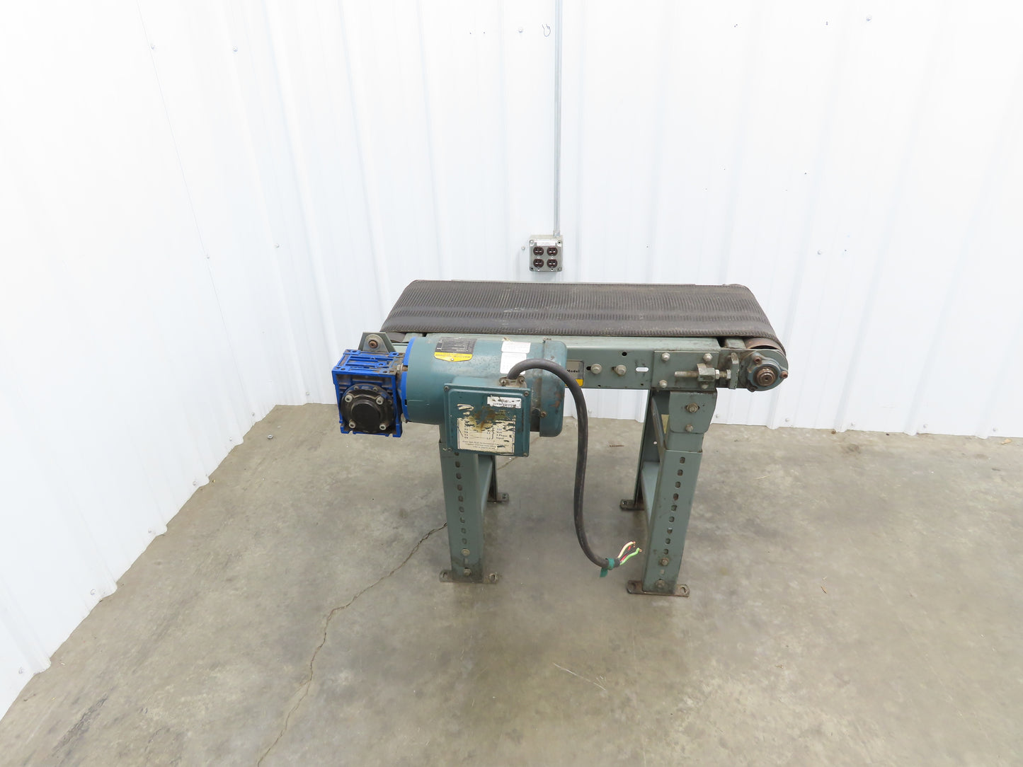 Hytrol 14"x 35" Slider Bed Conveyor 11" Belt .5Hp 230/460V 3PH 34 FPM