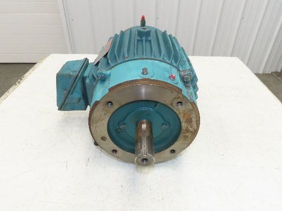 Reliance VXS Variable Speed AC Motor 5Hp 1750-2660 RPM 230V 3PH 215TC P21G3902A