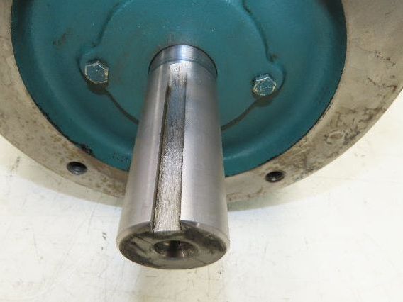 Reliance VXS Variable Speed AC Motor 5Hp 1750-2660 RPM 230V 3PH 215TC P21G3902A