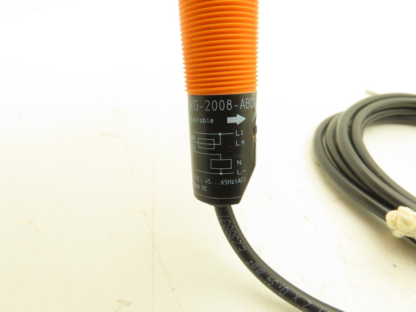 IFM Efector KG0009 Capacitive Sensor 18mm Barrel Type 20-250V AC/DC NO