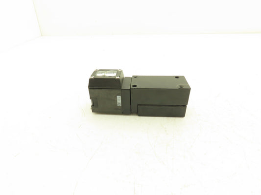 Pepperl+Fuchs Photoelectric Sensor Scanning Head 4 Wire NPN Base Retroreflective