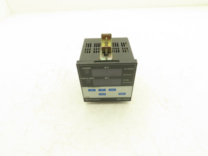 Barber Coleman MAQ 8-01900-001-0 Limitrol Temperature Controller 1/4 DIN Scratch
