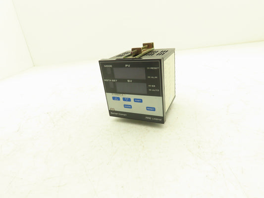 Barber Coleman MAQ 8-01900-001-0 Limitrol Temperature Controller 1/4 DIN Scratch