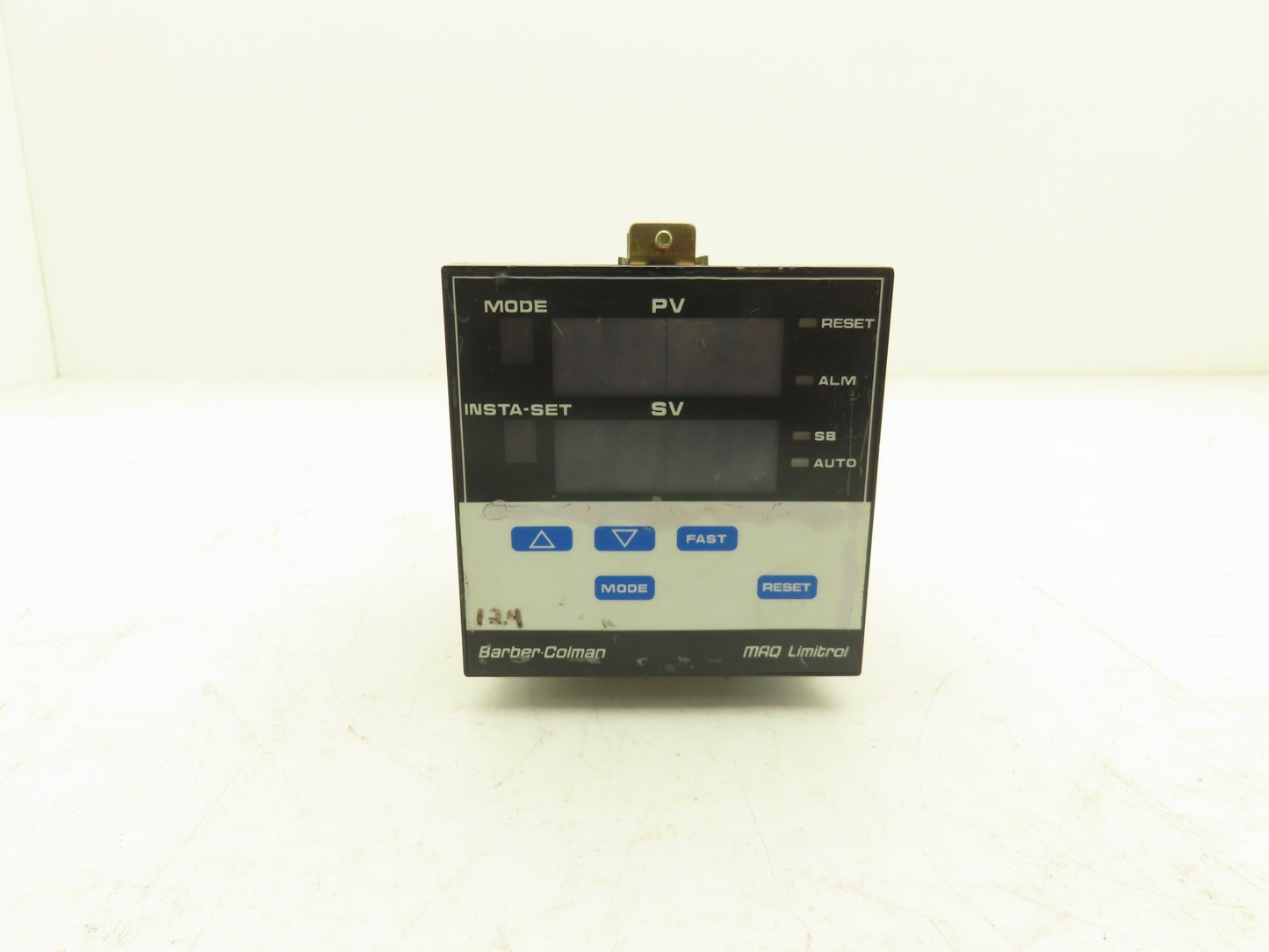 Barber Coleman MAQ 8-01900-001-0 Limitrol Temperature Controller 1/4 DIN
