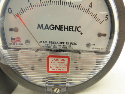 Dwyer 2205 Magnehelic Differential Pressure Gauge 0-6" 15 PSIG