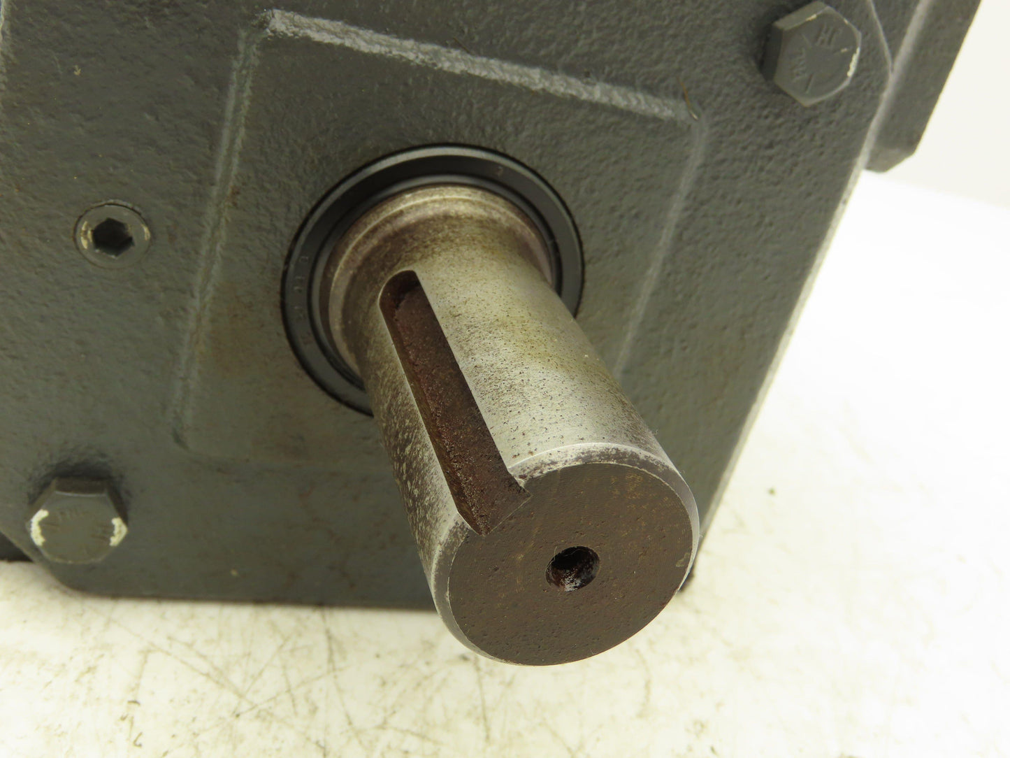 Morse Raider Plus 237UR10 Worm Gearbox 10:1 Reducer 3.34Hp 175rpm RH Output