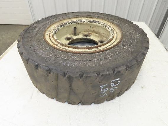 Mitco Solid Solver 7.00-12 Forklift Tire Traction Solid Press-on Black 6x220mm