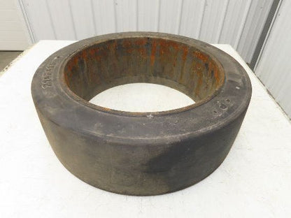 Total Source 21x7x15 Forklift Tire Smooth Solid Press-on Black