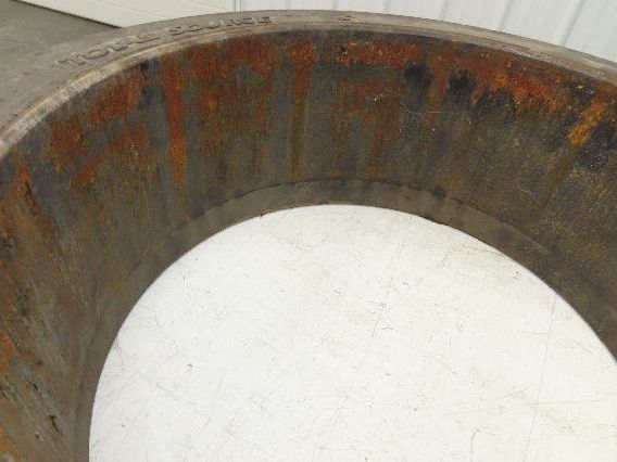 Total Source 21x7x15 Forklift Tire Smooth Solid Press-on Black