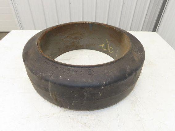 Super Solid 21x7x15 Forklift Tire Smooth Solid Press-on Black