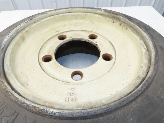 Super Solid 18x7x12-1/8 Forklift Tire Smooth Solid Press-on Black 5x138mm Rim