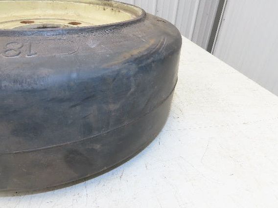 Super Solid 18x7x12-1/8 Forklift Tire Smooth Solid Press-on Black 5x138mm Rim