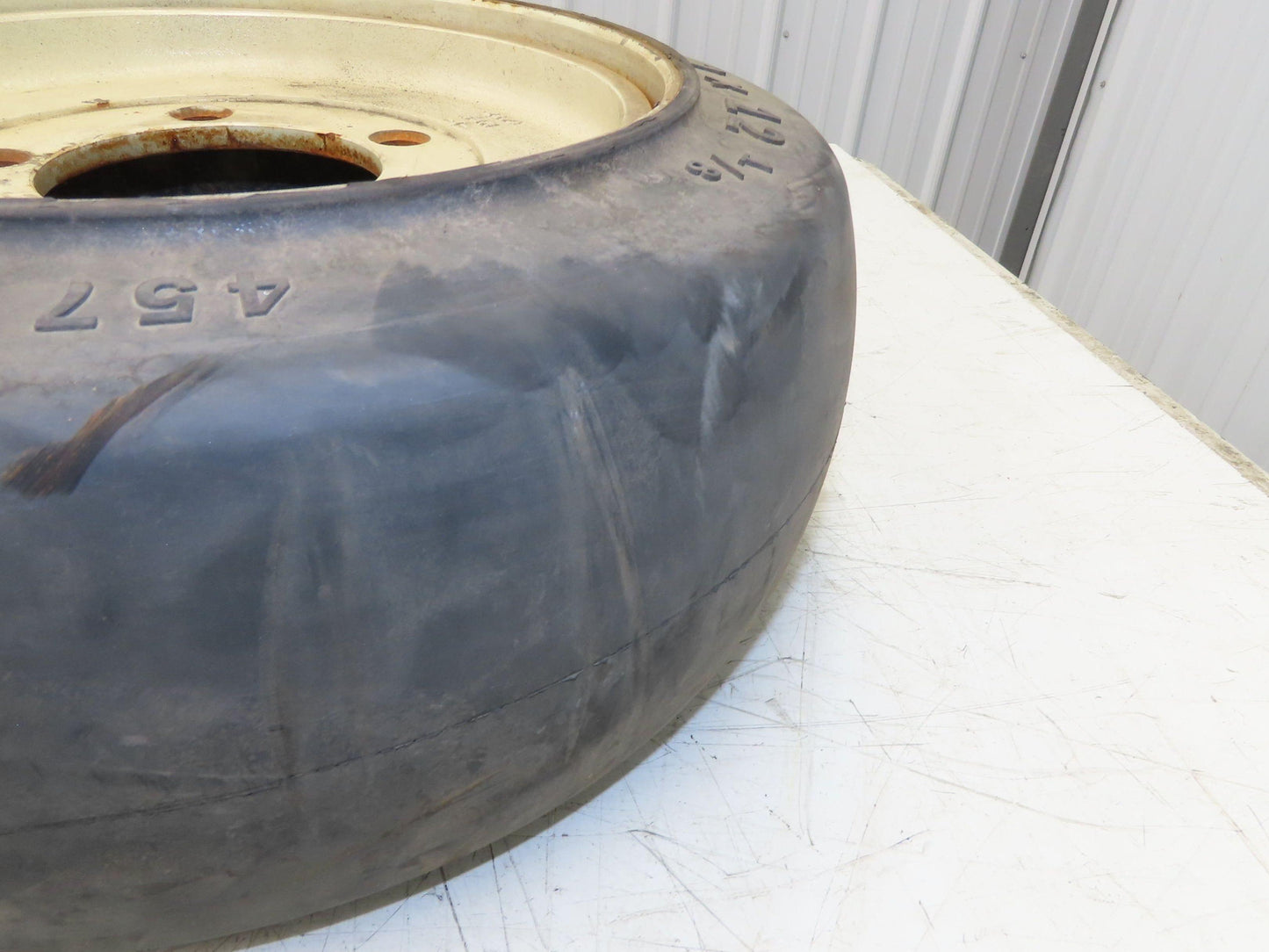 Monarch 18x7x12-1/8 Forklift Tire Smooth Solid Press-on Black 5x138mm Rim