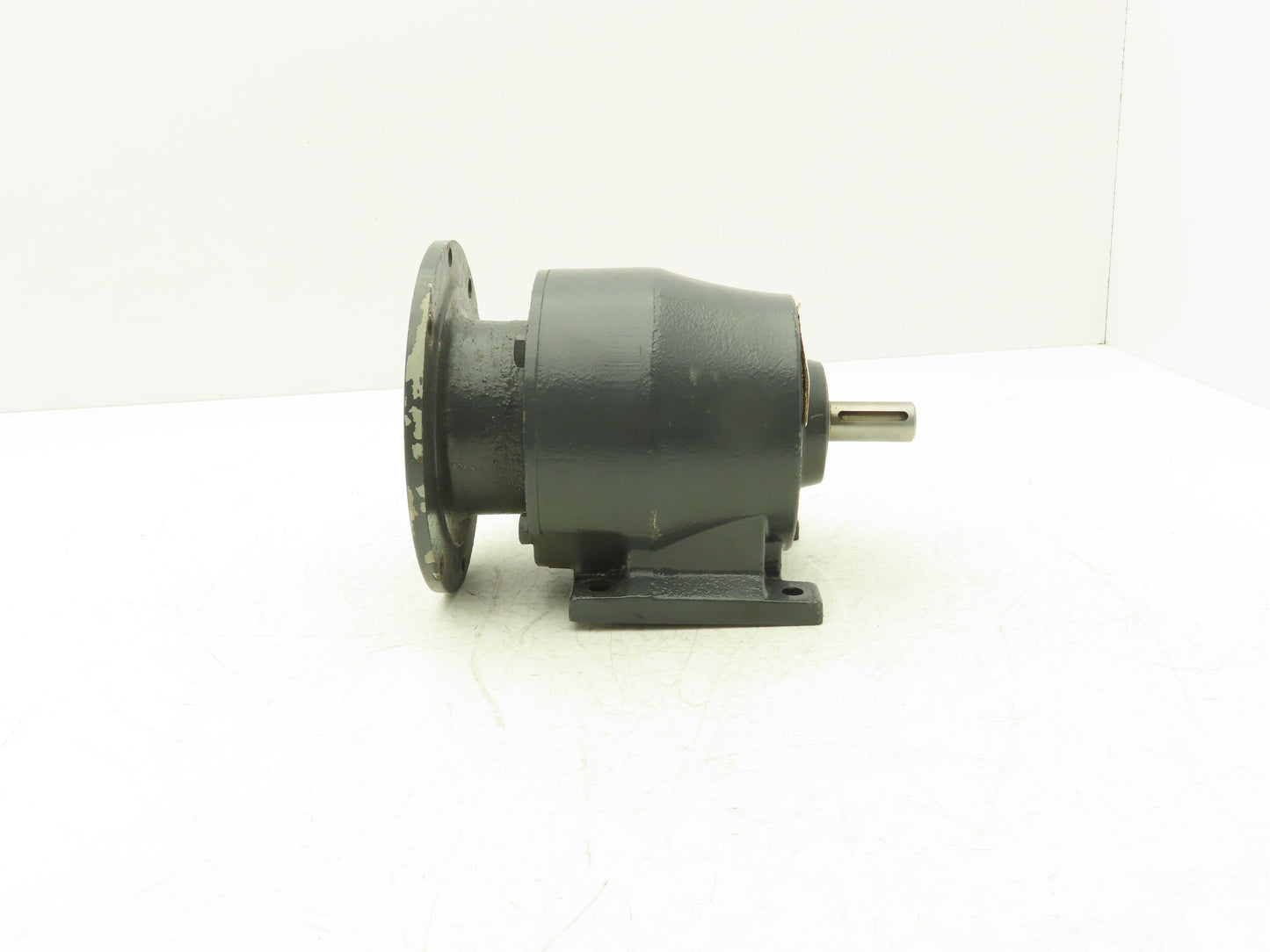 Hub City Poweratio 2000 HI2032E Inline Gearbox 36.8 Reducer .33Hp 47.5rpm 56C