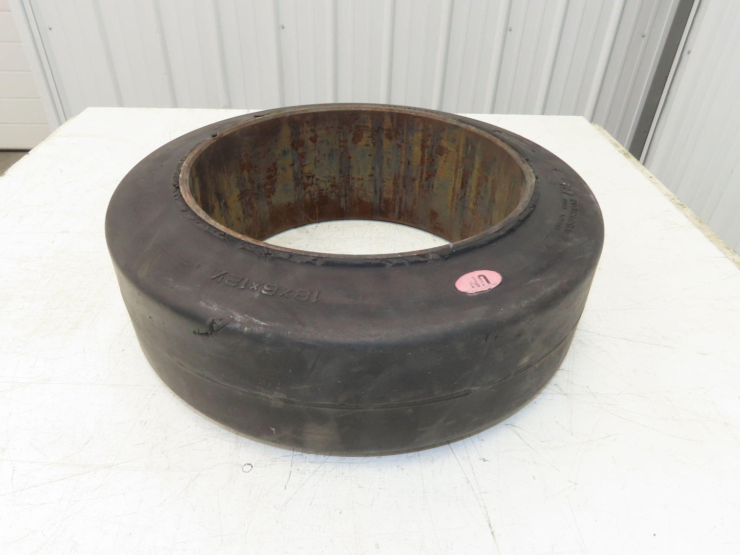 Industrial Limited 18x6x12-1/8 Forklift Tire Smooth Solid Press-on Black