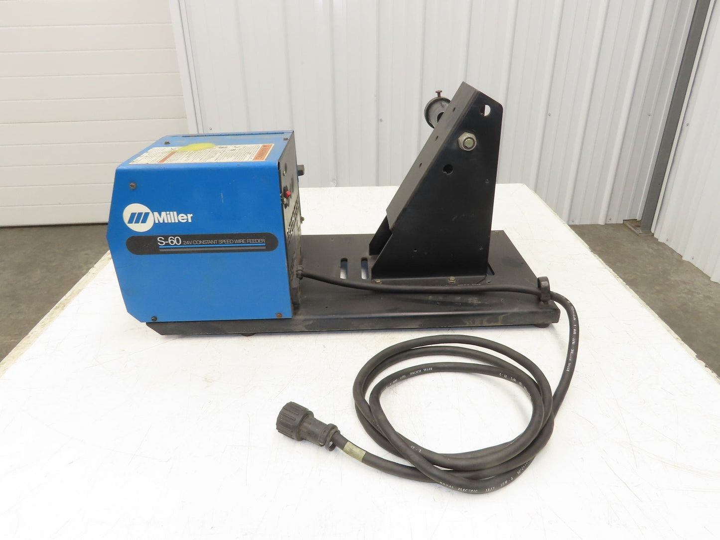 Miller S-62 Mig Welder Wire Feeder 24V Series 60 Millermatic Single Spool
