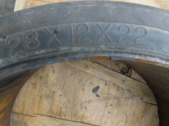 Super Solid 28x12x22 Forklift Tire Smooth Solid Press-on Black