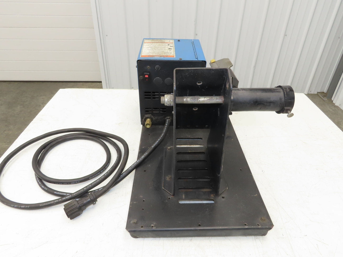 Miller S-62 Mig Welder Wire Feeder 24V Series 60 Millermatic Single Spool