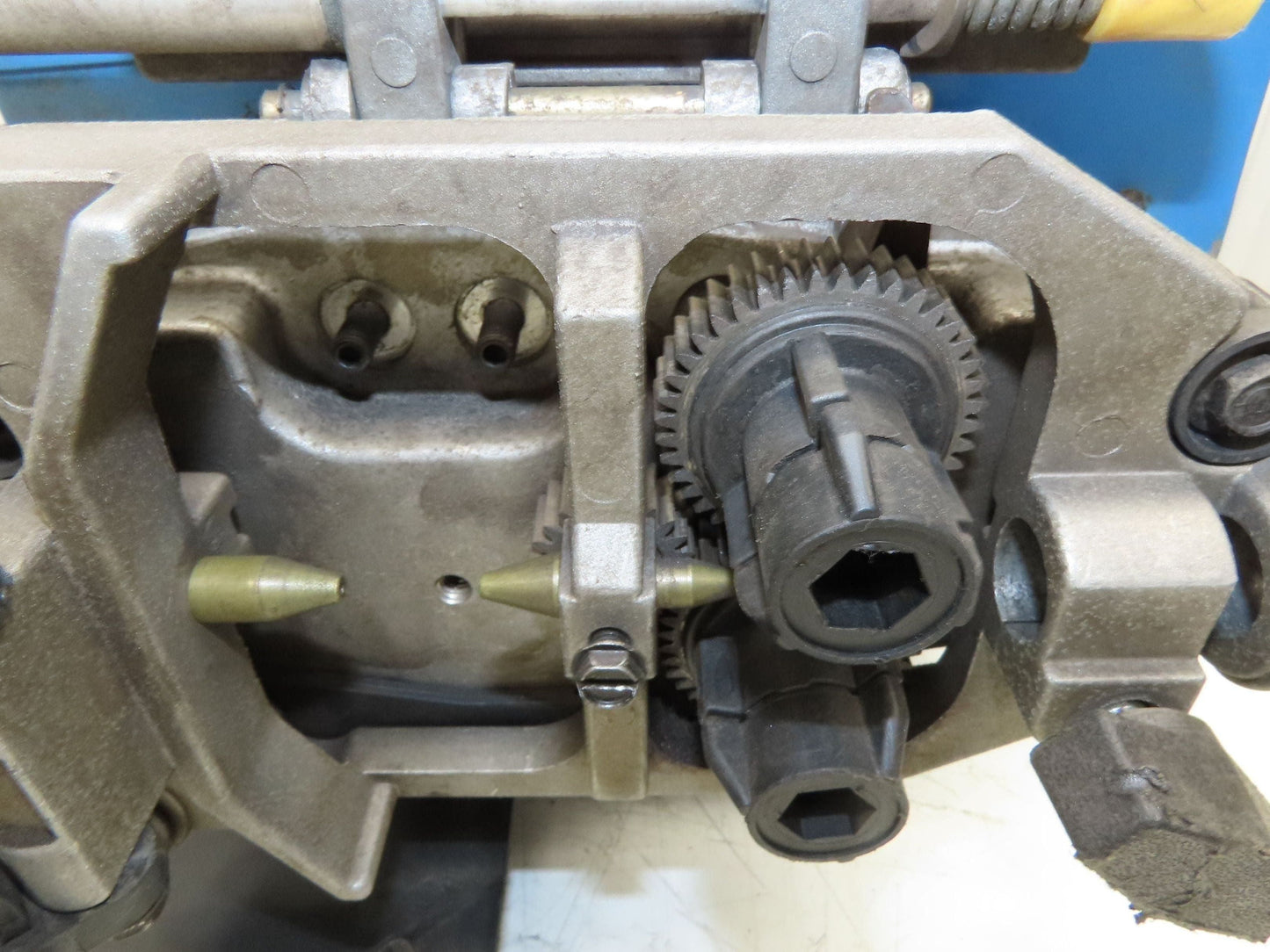 Miller S-62 Mig Welder Wire Feeder 24V Series 60 Millermatic Single Spool