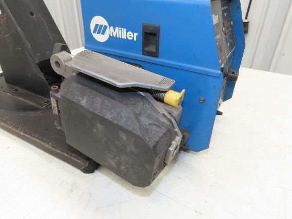 Miller S-62 Mig Welder Wire Feeder 24V Series 60 Millermatic Single No Spool