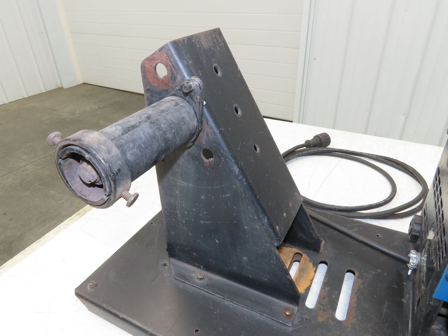 Miller S-64 Mig Welder Wire Feeder 24V Series 60 Millermatic Single Spool