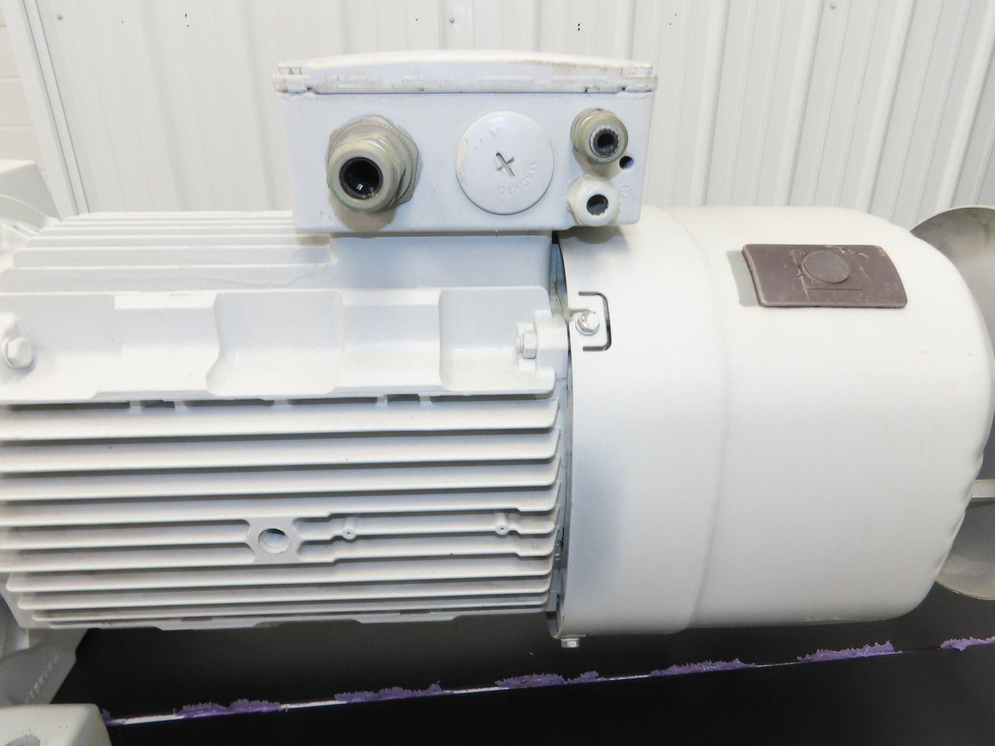 Sew Eurodrive R97 DRS160M4BE20/TF/EG7S Gear Motor 33.25:1 53rpm 11Kw 277/480V