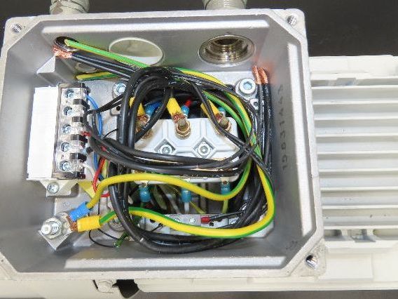 Sew Eurodrive R97 DRS160M4BE20/TF/EG7S Gear Motor 33.25:1 53rpm 11Kw 277/480V