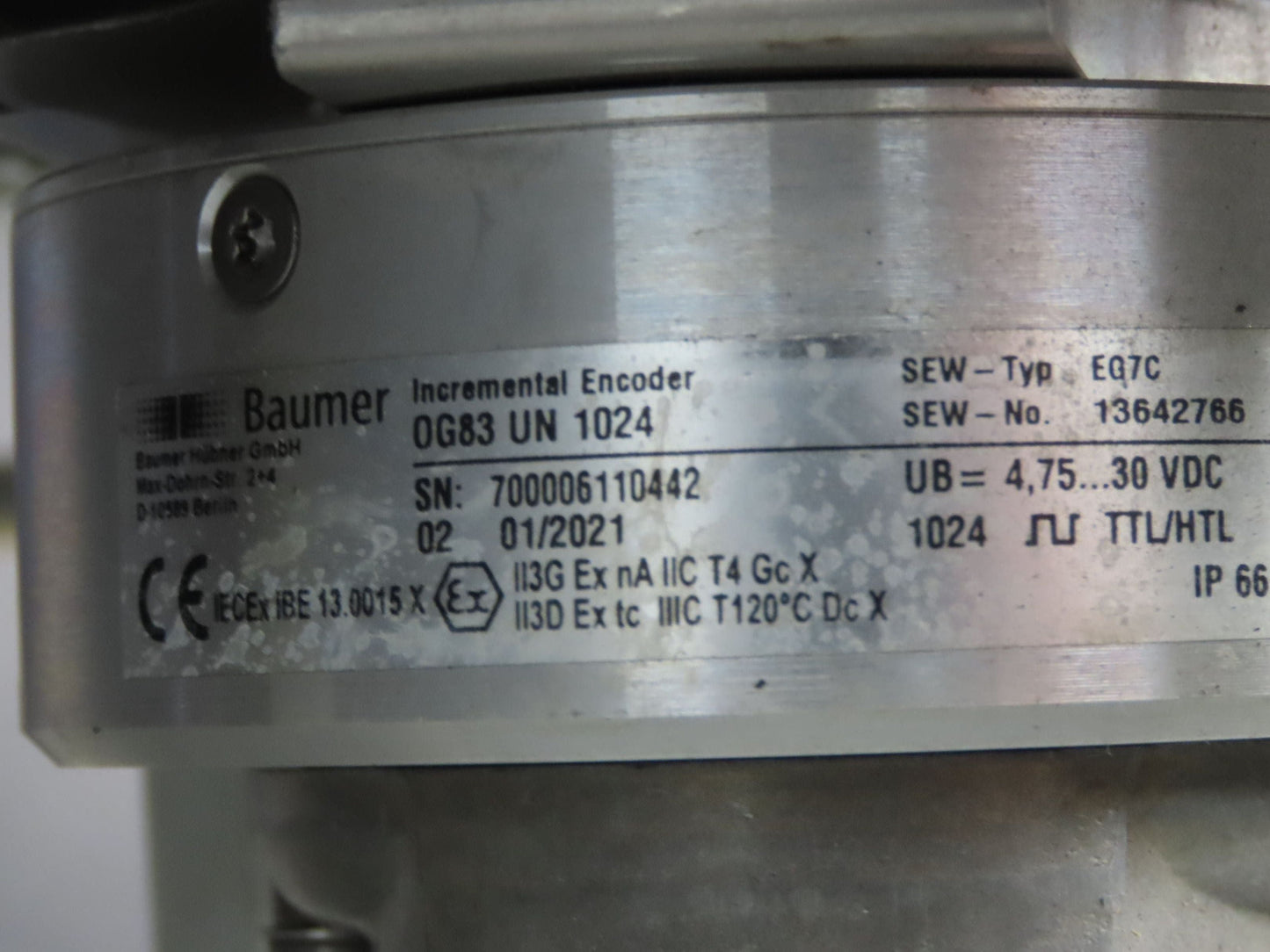 Sew Eurodrive R97 DRS160M4BE20/TF/EG7S Gear Motor 33.25:1 53rpm 11Kw 277/480V