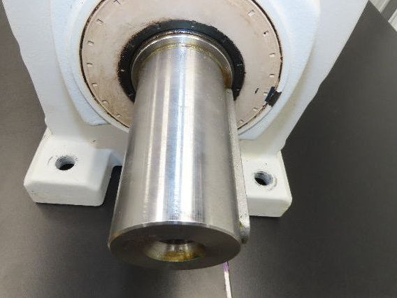 Sew Eurodrive R97 DRS160M4BE20/TF/EG7S Gear Motor 33.25:1 53rpm 11Kw 277/480V