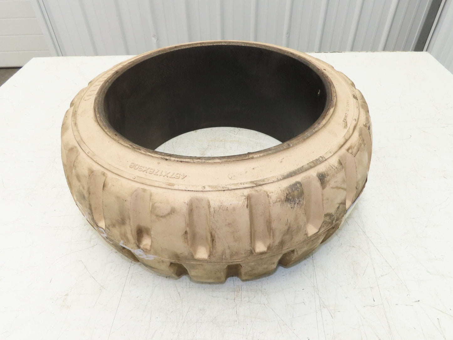 Cat Caterpillar 18x7x12-1/8 Forklift Tire Traction Solid Press-on White Non-Mark