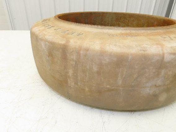 Monarch 18x6x12-1/8 Forklift Tire Smooth Solid Press-on White Non-Marking