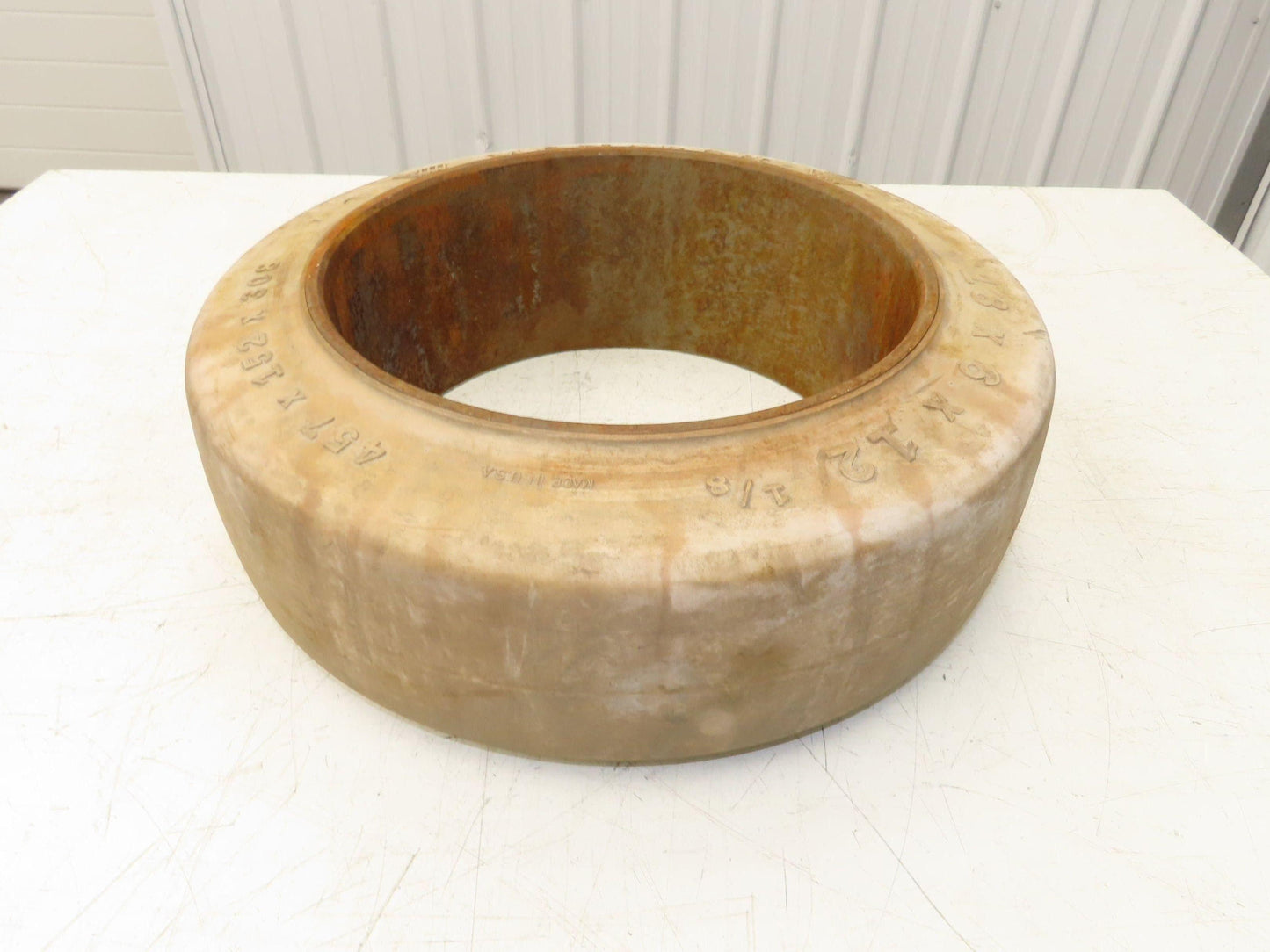 Monarch 18x6x12-1/8 Forklift Tire Smooth Solid Press-on White Non-Marking