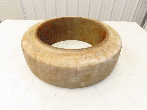 Monarch 18x6x12-1/8 Forklift Tire Smooth Solid Press-on White Non-Marking