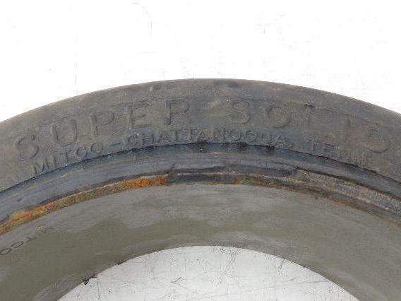 Super Solid 17x6x12-1/8 Forklift Tire Smooth Solid Press-on Black